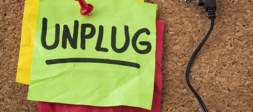 The 90-Minute Rule: How Unplugging Can Improve Your Productivity
